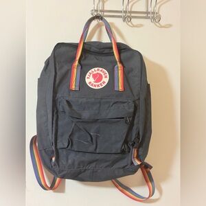EUC FJALLRVEN BACKPACK RAINBOW/BLACK